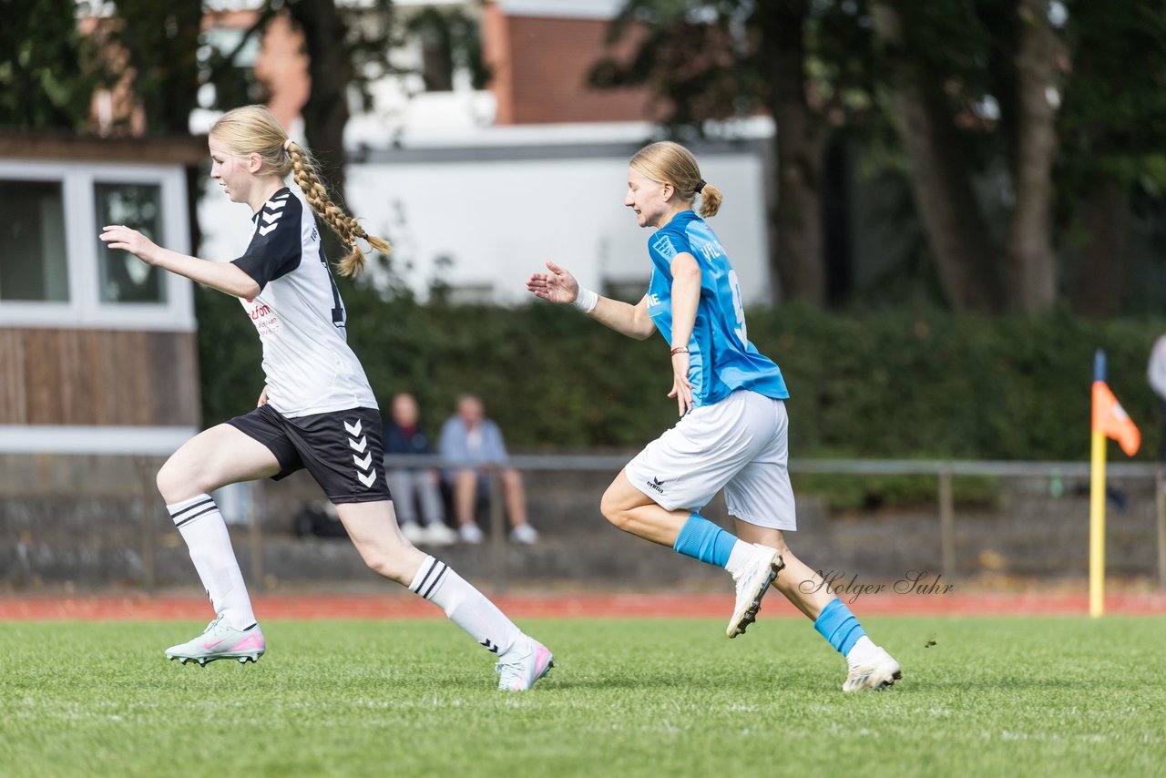 Bild 96 - wBJ VfL Pinneberg - Germania Schnelsen : Ergebnis: 15:1